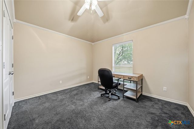 205 Hatter Drive, Moody, TX 76557