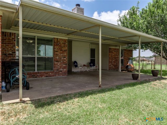 205 Hatter Drive, Moody, TX 76557
