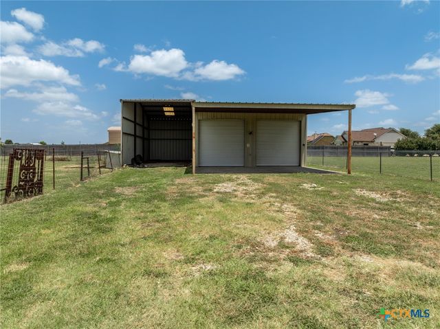 205 Hatter Drive, Moody, TX 76557