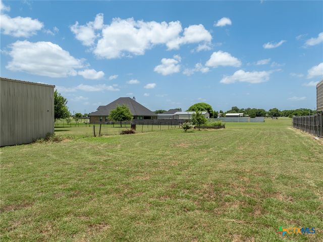 205 Hatter Drive, Moody, TX 76557