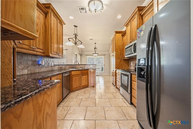 205 Hatter Drive, Moody, TX 76557