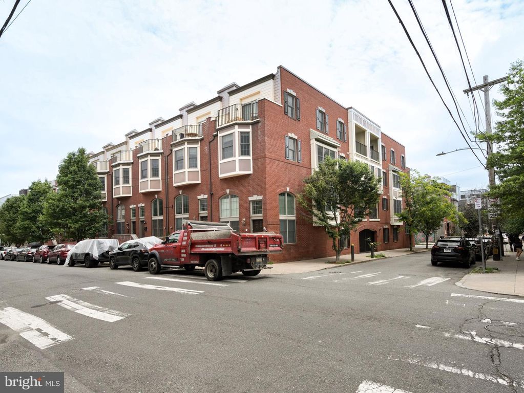 1007 N 3RD ST, Philadelphia, PA 19123