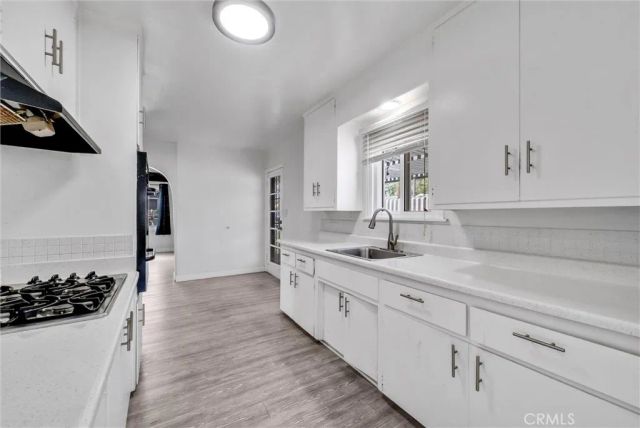 4997 Hollyhock, Riverside, CA 92505