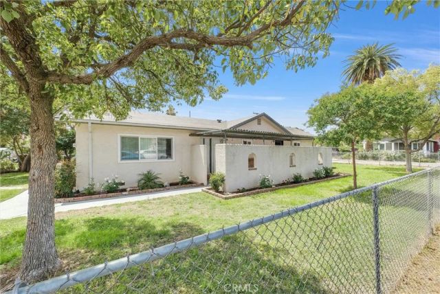 4997 Hollyhock, Riverside, CA 92505