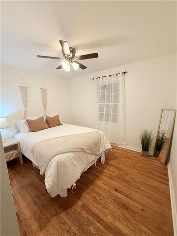 301 NW 81st Street, Kansas City, MO 64118