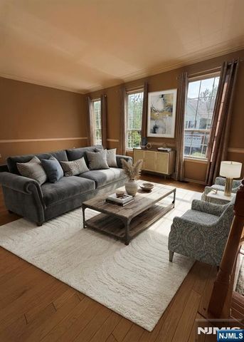 123 Bobolink Court, Wayne, NJ 07470