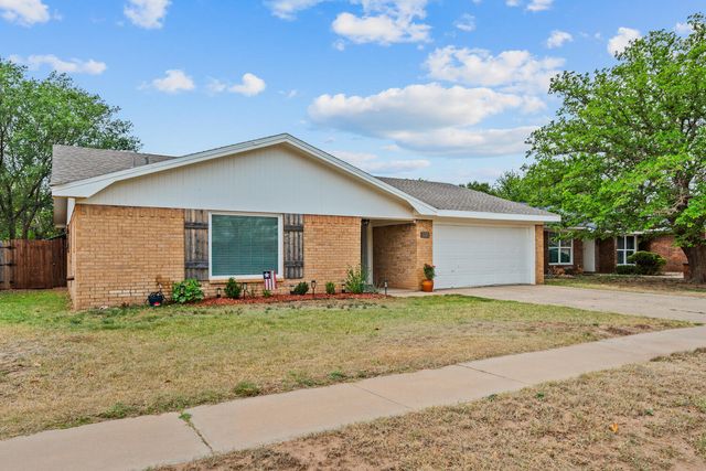 5521 1st Place, Lubbock, TX 79416