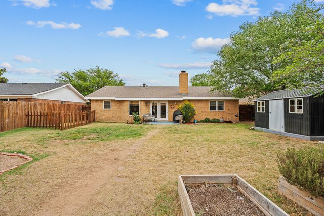 5521 1st Place, Lubbock, TX 79416