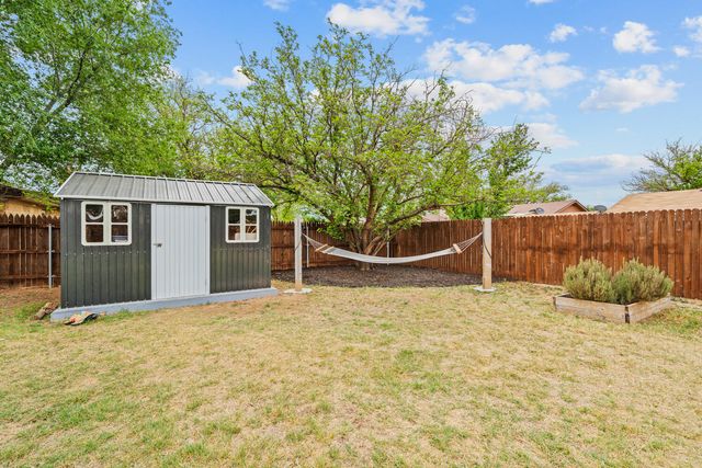 5521 1st Place, Lubbock, TX 79416