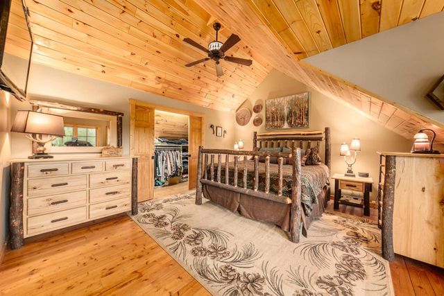 N10627 Bay View LANE, Phillips, WI 54555