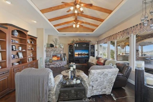 17041 Frankland, Riverside, CA 92504