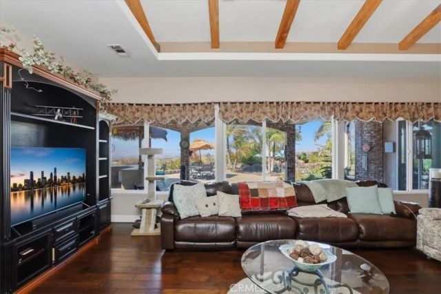 17041 Frankland, Riverside, CA 92504
