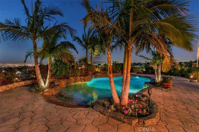 17041 Frankland, Riverside, CA 92504