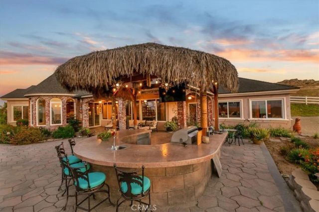 17041 Frankland, Riverside, CA 92504