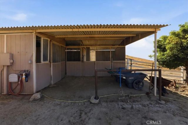 17041 Frankland, Riverside, CA 92504