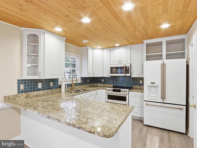 7654 TURNBROOK DR, Glen Burnie, MD 21060