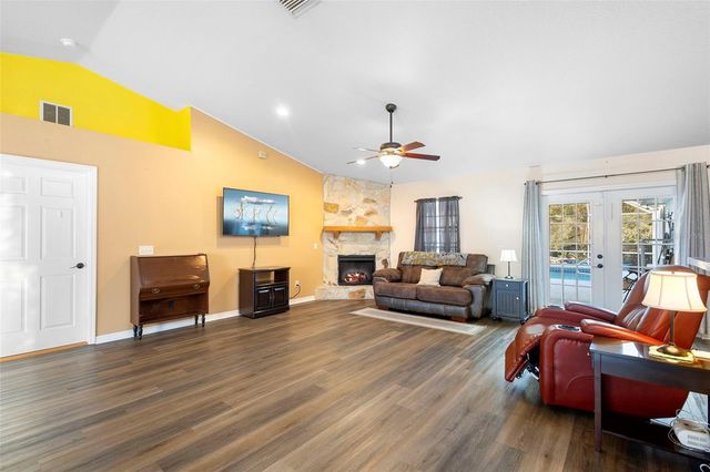 43438 NATCHEZ STREET, Deland, FL 32720