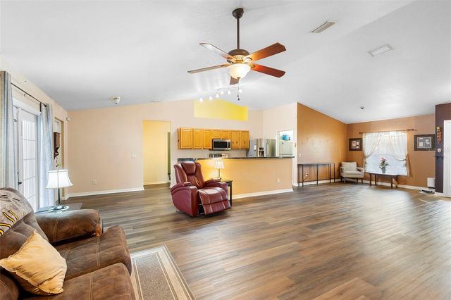 43438 NATCHEZ STREET, Deland, FL 32720