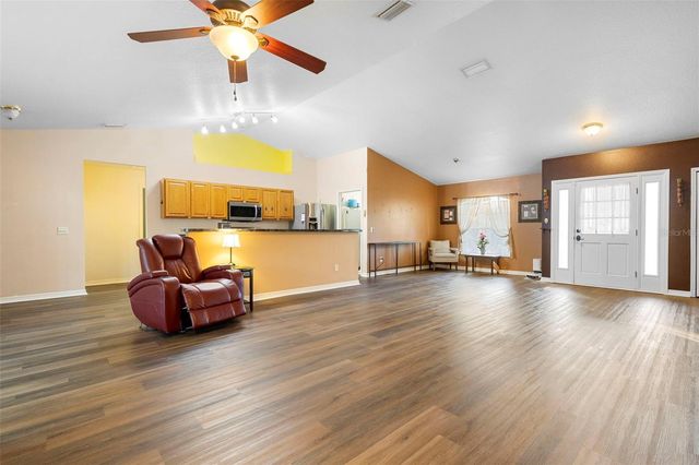 43438 NATCHEZ STREET, Deland, FL 32720