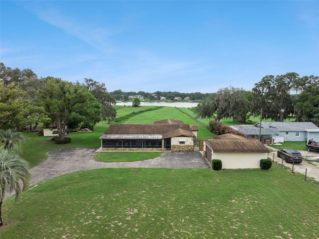 Image 1 of property listing at 10617 SE 95TH TERRACE, Belleview, FL 34420