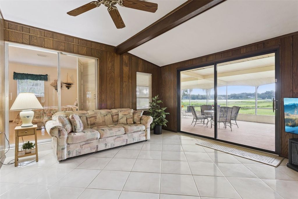 Image 13 of property listing at 10617 SE 95TH TERRACE, Belleview, FL 34420