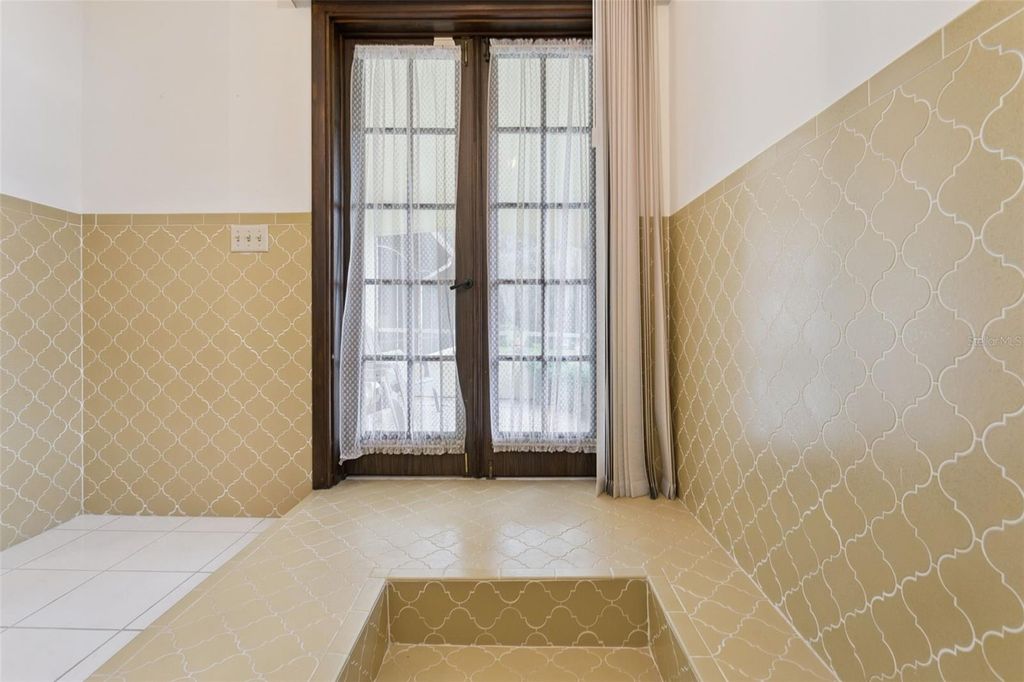 Image 20 of property listing at 10617 SE 95TH TERRACE, Belleview, FL 34420