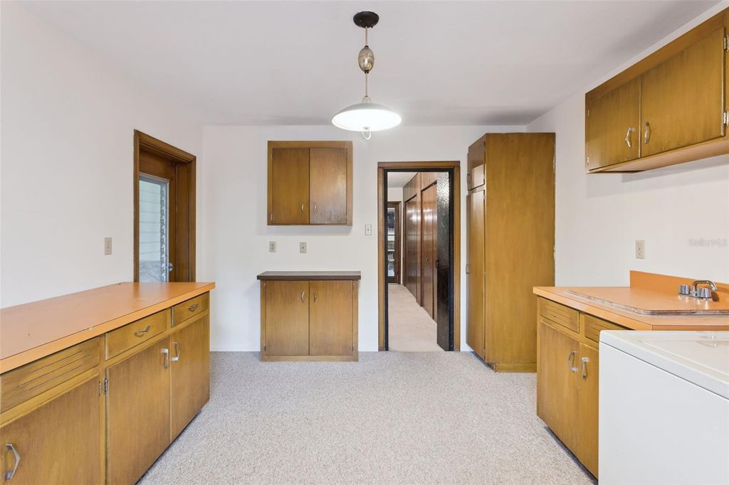 Image 29 of property listing at 10617 SE 95TH TERRACE, Belleview, FL 34420