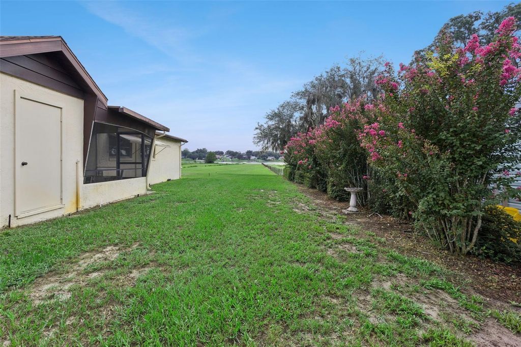 Image 41 of property listing at 10617 SE 95TH TERRACE, Belleview, FL 34420