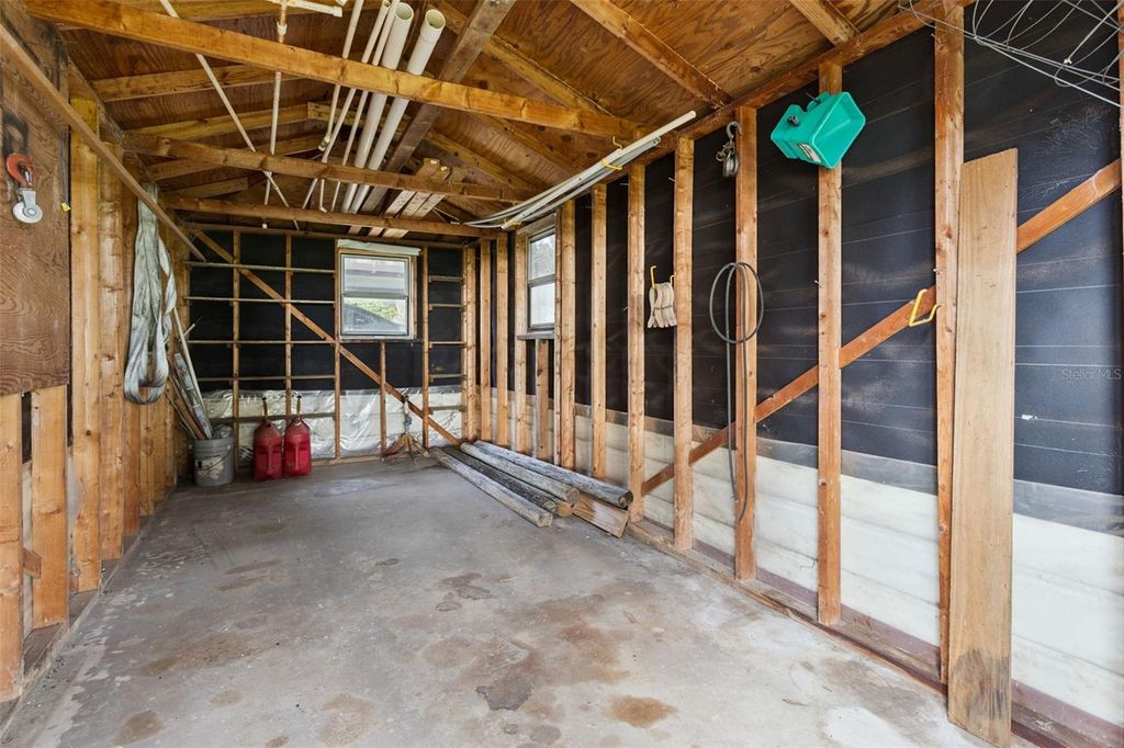 Image 46 of property listing at 10617 SE 95TH TERRACE, Belleview, FL 34420