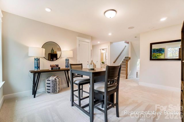 13123 Foxberry Road, Charlotte, NC 28213