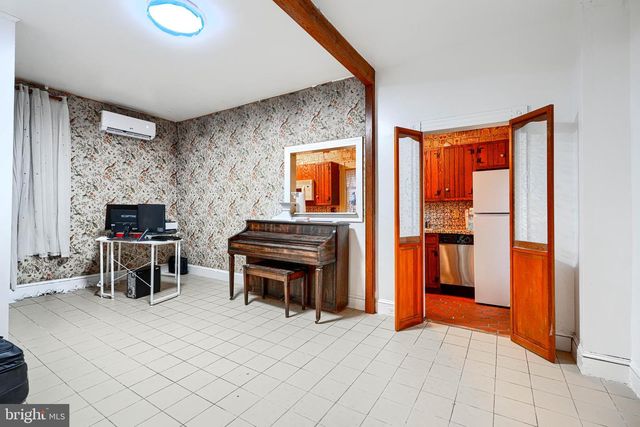 4309 VALLEY VIEW AVE, Baltimore, MD 21206