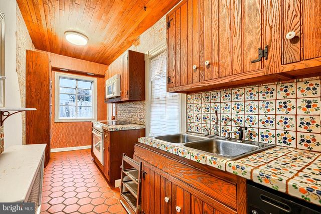 4309 VALLEY VIEW AVE, Baltimore, MD 21206