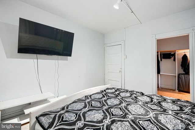 4309 VALLEY VIEW AVE, Baltimore, MD 21206