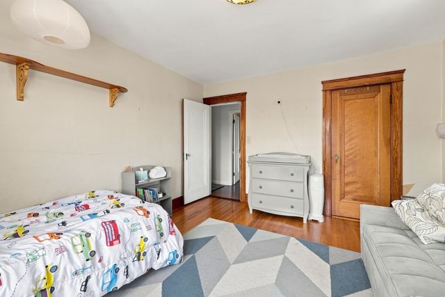 43 Chilmark, Worcester, MA 01604