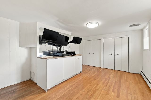 43 Chilmark, Worcester, MA 01604