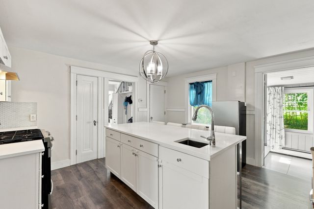 43 Chilmark, Worcester, MA 01604