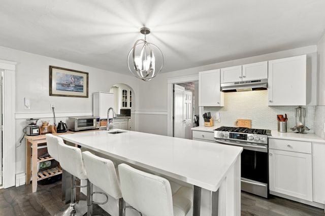 43 Chilmark, Worcester, MA 01604