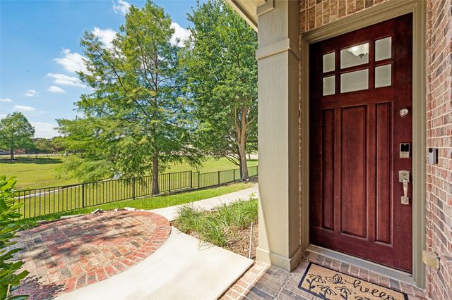 4213 Swan Forest Drive B, Carrollton, TX 75010
