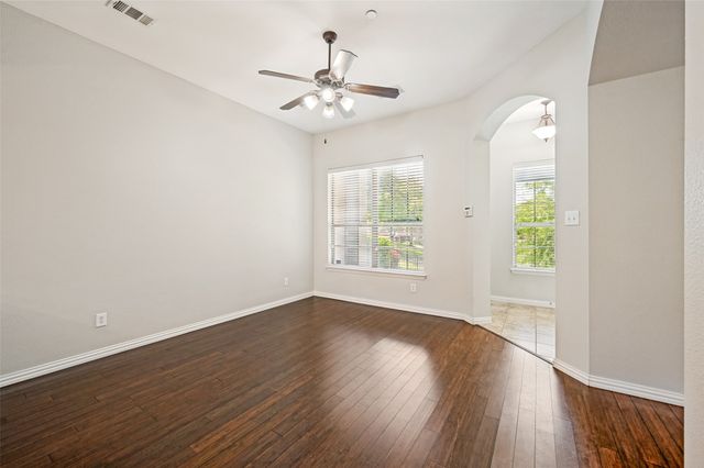 4213 Swan Forest Drive B, Carrollton, TX 75010