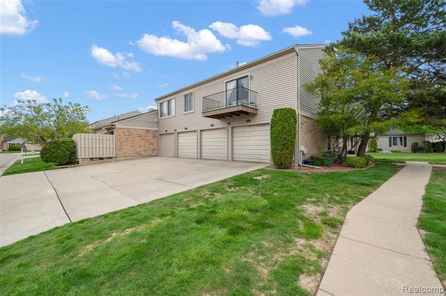 44558 Connecticut Court, Clinton Township, MI 48038
