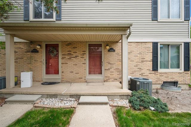 44558 Connecticut Court, Clinton Township, MI 48038