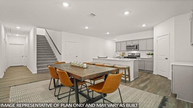 16434 Pinebrook Leaf Lane, Magnolia, TX 77355