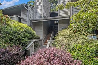318 Tuxworth Circle, Decatur, GA 30033