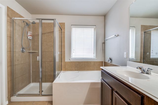 1229 Land Oak Road, Royse City, TX 75189