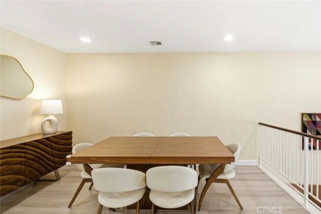 10142 Samoa Avenue 28, Tujunga, CA 91042