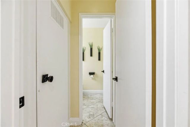 10142 Samoa Avenue 28, Tujunga, CA 91042