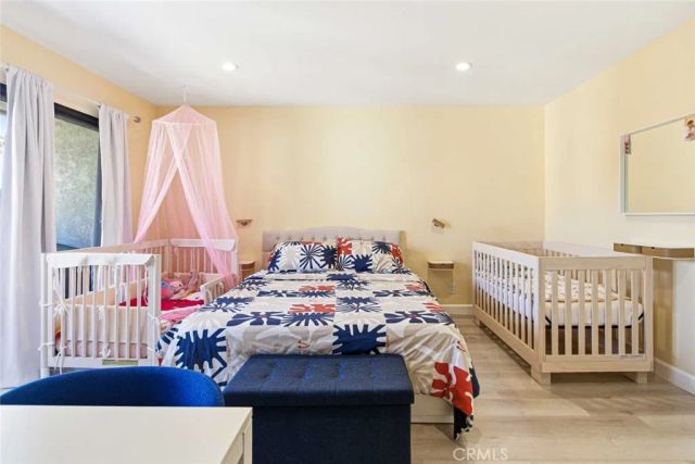 10142 Samoa Avenue 28, Tujunga, CA 91042