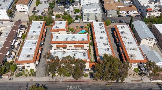 10142 Samoa Avenue 28, Tujunga, CA 91042