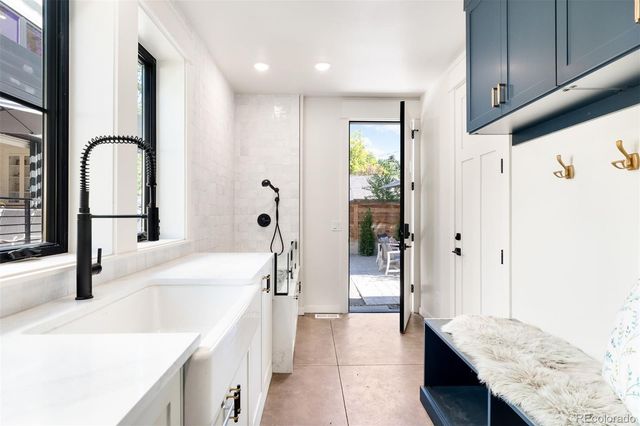 582 S York Street, Denver, CO 80209