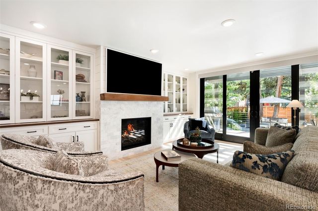 582 S York Street, Denver, CO 80209